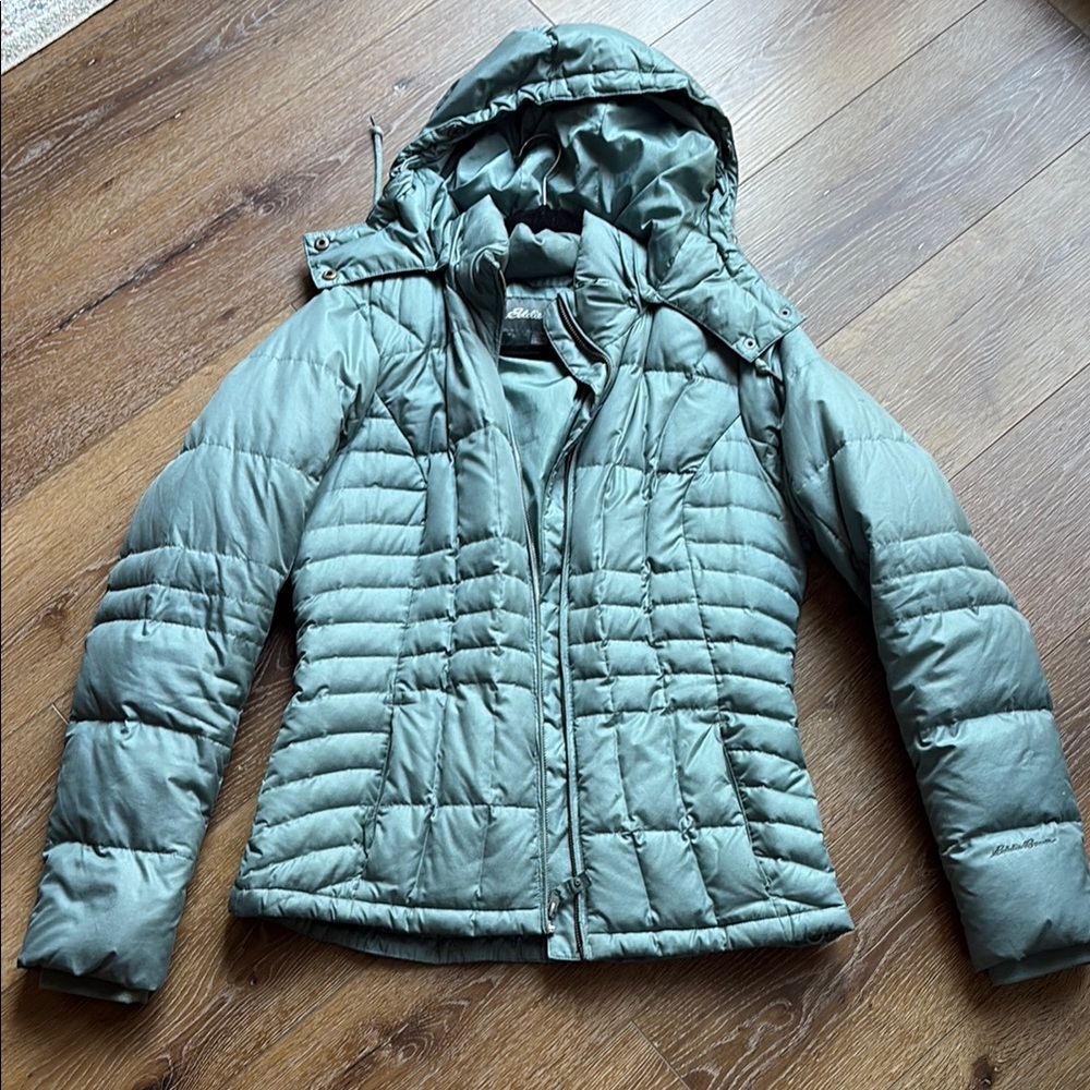 Eddie Bauer Women's Green Puffer Jacket
